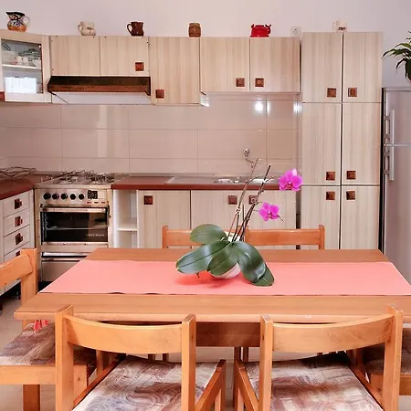 Patricija 1208 * Banjole